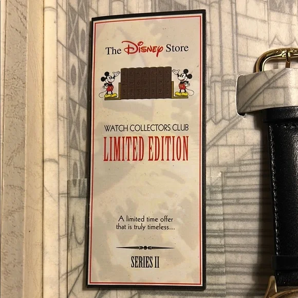 Disney Sleeping Beauty Limited Edition Watch - Picture 5 of 13